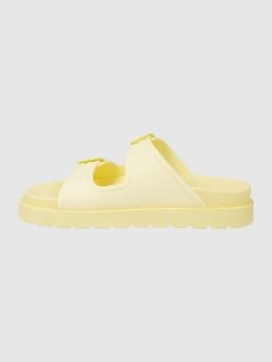 Buffalo Sandalen Aus Gummi Modell 'Eve' - Hellgelb 8 Buffalo Sandalen Aus Gummi Modell 'Eve' - Hellgelb -Schuh Traum 68okki2fa544md2la18l2ia79d0koj289d9k2gil65842c2f693kagql9pal2cagap2j8dq4913j8eaj94o62opgc5i66d1m6oq36e1k6or3geb160q3ad9jc4p68dpn71ij4do