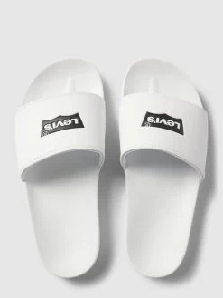Levi’s® Acc. Slides Mit Label-Print Modell 'JUNE BATWING' - Weiß -Schuh Traum 68rjej26ad230dik95akue279p4kie2h6155ali68d148ghi8oqkghpk9d2kck1makskaki194s32gag8l3jidj16hj34cj160om8dpk6os3eoj274sjec336kq38c1g71gjec8