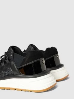 Marc Cain Bags & Shoes Sneaker Mit Label-Detail - Schwarz 9 Marc Cain Bags & Shoes Sneaker Mit Label-Detail - Schwarz -Schuh Traum 6974ie216p7k2dif6gq3ge1iap0j0ki7akrkkghmal14ak2i8h352hq28sq4oli5a0ol8dpla0sj2ci99go6cchk68pj8cpp68p30cpk6hj32e9k68p3idj670q30d9j6cojacg