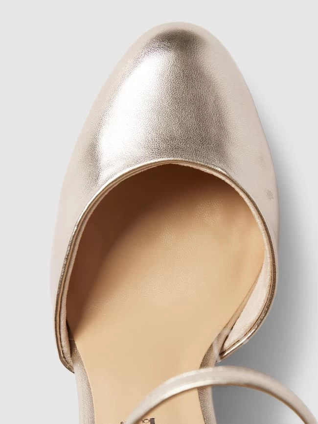 Tamaris Pumps Im Metallic-Look - Gold 7 Tamaris Pumps Im Metallic-Look - Gold – Bild 5