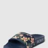 Roxy Slides Mit Floralem Print 'SLIPPY' - Marineblau -Schuh Traum 6h3l4cq58l8kklag8l254ea79sq32c276l2l8i9o8cr38cq7a5134kag9gsl0h2a854j4jpk68qlaga874o62dhhcopmce9oc5j34dhk6gq36eb375imaohn6ssm2o9j6tj3ecg
