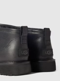 UGG Boots Mit Label-Patch Modell 'CLASSIC ULTRA MINI' - Schwarz -Schuh Traum 6l3lch2865a38i226h44ali77514uja9akplce1n74o4qi9h94r4ae1na0r4qiak919j4jq28t644j1h9co6aor66thm4c3464p6cp1k6tgm8eb574s62opg71gj2p9jc8s3id0