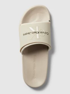Calvin Klein Jeans Slides Mit Label-Print - Beige 11 Calvin Klein Jeans Slides Mit Label-Print - Beige -Schuh Traum 7563gk1ia514ed9l6la4khqea52jadq8al832e298l9jihi49p4kglaf6934mkhn85630k1j9cqj6gq18ko34ob365j6achkcco38cpk64rm8oj170q64ohnc9ij8p9n65hj2c8
