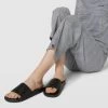 Calvin Klein Underwear Slides Mit Allover-Muster Aus Monogrammen Modell 'POOL' - Schwarz -Schuh Traum 892l6ia19164kkpgah936kq471446dqb6944il2f90p4ccib919kudi1agpkmgpi8t430j9n695keh21ah3jadpp6pj3ephi6ssjcchk6lhm6e1l74p68c1oc5im2c1jcdh32co