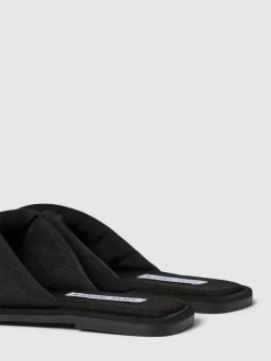 Steve Madden Pantoletten Mit Breiten Riemen Modell 'DIXIE' - Schwarz -Schuh Traum 89842l2e98s4cgija5b42h9oal2lak2a70rkmi2174s50gq89d3jal9k8gpkmha465954e1g65akse9o8go32e1i6lj3idj475h30p1k6hh3go9p6phm2d1pcdgj0e32c8q3cc0