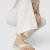Calvin Klein Jeans Zehentrenner Mit Label-Details Modell 'FLATFORM' - Beige -Schuh Traum 8crkkk9gad732jqh9d3k6hie9583edhja17l4e2a98p3ijai9ta5acpl6p5j2h268t632h256h24kiag70o3cpb6cooj0p9lcgs36e9k6srj8oj66oq68c9p68r34php6lijic0