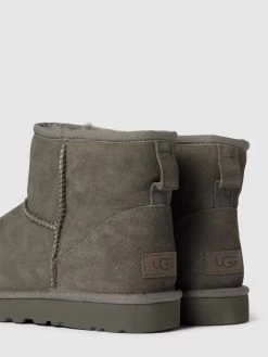 UGG Stiefel Mit Label-Details - Mittelgrau -Schuh Traum 8kp44ja2agr4claf753lakqf6h4k2jqb74skcgqb759j8l9i8l74qeam950j6gic6oql0gaf6cq38gabaoo3idhpcdim8dhm6so34d1k70p30e9lcgrm4d1ocdi3ap1lcpi3cd8