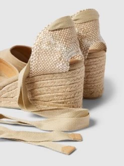 Castañer Wedges Mit Schnürverschluss Modell 'CARINA' - Sand -Schuh Traum 99642k1oapb50e2h84o58dik84oj0i2198r5ci2e9184scpl8h9kiiqg9h8l0iik994kchph6d93elac6l3jiopm71j34e1gc8sjgphk60r38e31ckrj4p9jc5h32phg6phjapg