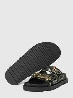 Guess Pantoletten Mit Zierkette Modell 'FATEMA' - Schwarz -Schuh Traum 9h7l6laaa0r4gdag8ha3cc228d1k2j256h4l6hi76p24icq565alaj1pap752dpg9p54qdak8opjaiah8d3jgchlchgm4cb6cgrmac9k68p30ob2cgp3aor1c4s38d1pc4p3idg