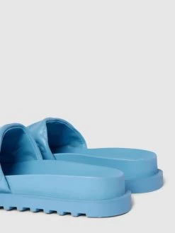 Guess Slides Mit Label-Details Modell 'FABETZA' - Royalblau -Schuh Traum 9l848c2d8934ugplaor38iq4a54k8li1ad14mi26alb3idqh8cr32iq59ko4ei2ma1358e25agol4h2fa13mao9m6dhj4p1i6cr66d9k70q36o9nc9h68d9mc8qj8ob265imcp0