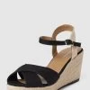 Tom Tailor Wedges Mit Label-Detail Modell 'Basic' - Schwarz -Schuh Traum 9ook2c9g6h74kgigadaj4c2k8975aga3613k4dq26555ahac717kikaj690lachlap0kajpma8pk4c9p8h3jcc1jcop36e1k6gpj8dpk6tij2e346oo36p1kcph3cchmcdi36o8