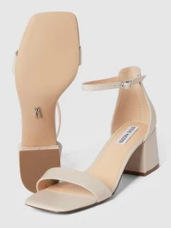 Steve Madden Sandalette Mit Blockabsatz - Sand -Schuh Traum a0pkecic98sl0jpj8p6k8ii171akcdq86kqksdab6gskak2h6or52jab9p33clad61a46gi18t24achoaco3idr3cli30o9i6pgj4dhk64pj0ob2cpj62cpo75j66c9k6oq30og
