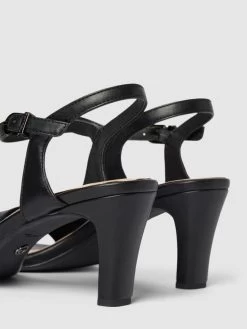 Tamaris Sandaletten Im Metallic-Look - Schwarz 9 Tamaris Sandaletten Im Metallic-Look - Schwarz -Schuh Traum a8s5ah9oa9854l237124cjpmad3jijhnad3kal9i99134d28a9a48j9i64o50l9p9554ml279t14ieaa9p3jccpoccpj8oj26gsjaphkcko3eoj4cgpjgp1n60s6ccb2chij4c0