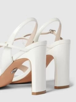 Buffalo Sandalette Mit Dornschließe Modell 'Jean' - Weiß -Schuh Traum ad434hpnad442dih655j4d286t7l0iqi6co3aghp8l8j2lajal9j0i27al256c1h8l94id1pah6j6i2ma13jedhlcgsjgd9p71hjio9k6hh3eoj5ckp3achoc9j3gc1pccp3ee0