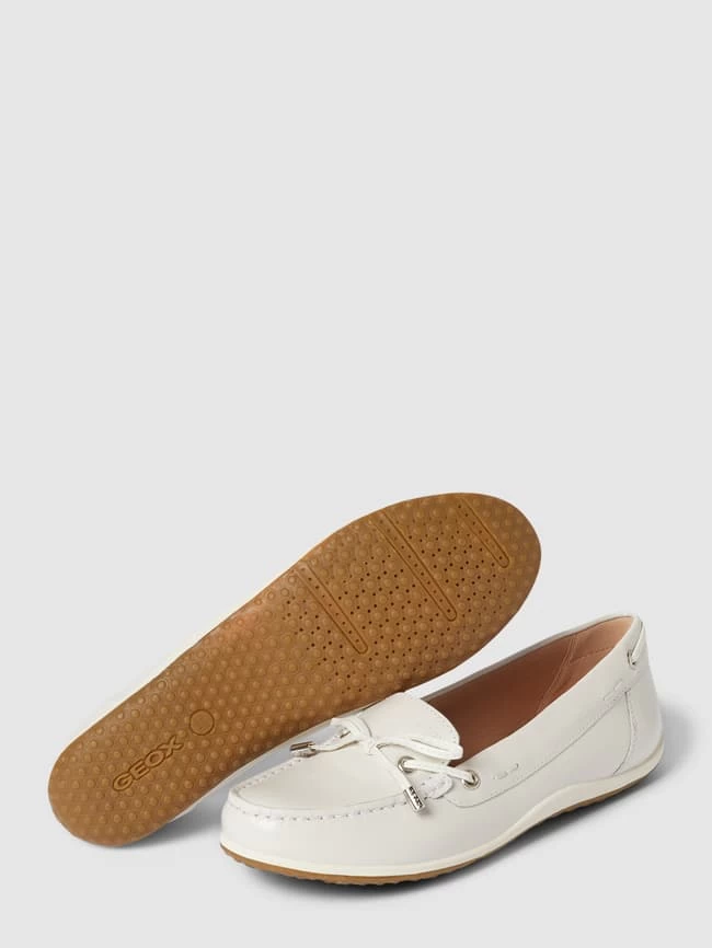Geox Penny Loafer Mit Schleife Modell 'VEGA' - Weiß 7 Geox Penny Loafer Mit Schleife Modell 'VEGA' - Weiß – Bild 5