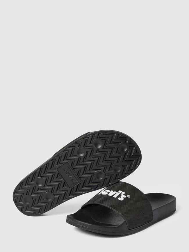 Levi’s® Acc. Slides Mit Label-Print Modell 'JUNE' - Schwarz 6 Levi’s® Acc. Slides Mit Label-Print Modell 'JUNE' - Schwarz – Bild 4