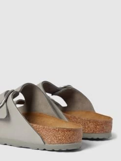 Birkenstock Sandalen Aus Leder Mit Dornschließen Modell 'Arizona Big Buckle' - Hellgrau 9 Birkenstock Sandalen Aus Leder Mit Dornschließen Modell 'Arizona Big Buckle' - Hellgrau -Schuh Traum aha38dhgap642e1h9923ed1hap34elim65456gi28l0k6cq375al8iphal3k2dq2ah456dhgacp4mc9k84o3ichhcph34c1hclgjco9kc5gjae316cr62c9g6lhj8e9ic8o6ce0
