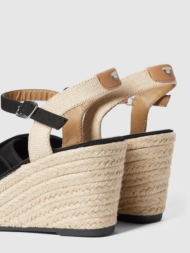 Tom Tailor Wedges Mit Label-Detail Modell 'Basic' - Schwarz 4 Tom Tailor Wedges Mit Label-Detail Modell 'Basic' - Schwarz – Bild 2