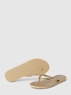 Roxy Zehentrenner Mit Label-Applikation Modell 'VIVA' - Gold -Schuh Traum al0kud9j94qkiiamagsj6kph95954hqj9943ijae8953gjhh6ksj4ki5ap53agih6ha42gq46l552j2e6so3gp9gc8oj2e35clhjicpk6go30o9j6ko38e32c4q32c9pc9h3ao8