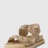 Guess Sandalen Mit Label-Detail Modell 'FABELIS' - Beige -Schuh Traum al338ligaha42da175b52kqd6d552kai9koksc236p9lccaa9h5kaihjal7kue2g857kojija124acig9ko34cb16di6cohj6cp6achkc4q68oj2cpij2db5ccr62phj70pjecg