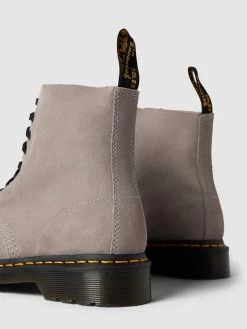 Dr. Martens Dr.Martens Schnürboots Aus Leder Modell '1460 Pascal' - Hellgrau -Schuh Traum ap946k2l6d1kiiq86134giqd6hak6ihpa9b3ega46h64ihi2a1aksk246gq3cgqc612l8cie6h442j9n9ko62c9ncpgjgp9j6or3gd1kc4r62ob36spjaor6c8ojgdpj74oj0d8